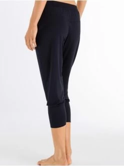 Hosen Hanro 3/4 Pants Yoga In Schwarz Günstig Kaufen -hanro shop hanro 3 4 pants yoga in schwarz 3