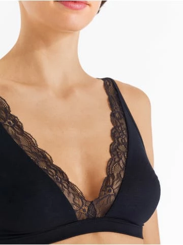 Große Größen Hanro Soft Cup BH Cotton Lace In Schwarz Günstig Kaufen 8 Große Größen Hanro Soft Cup BH Cotton Lace In Schwarz Günstig Kaufen - Image 6