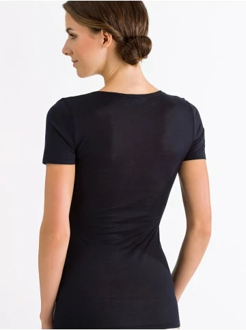 Große Größen Hanro T-Shirt Ultralight Kurzarm In Schwarz Günstig Kaufen 6 Große Größen Hanro T-Shirt Ultralight Kurzarm In Schwarz Günstig Kaufen - Image 4